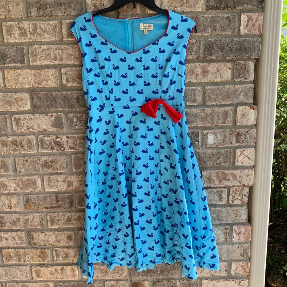 🍒💣 Lindy Bop pinup dress